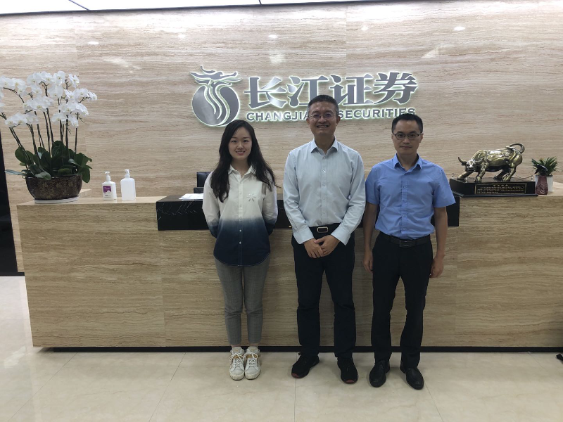 图片1 图片1